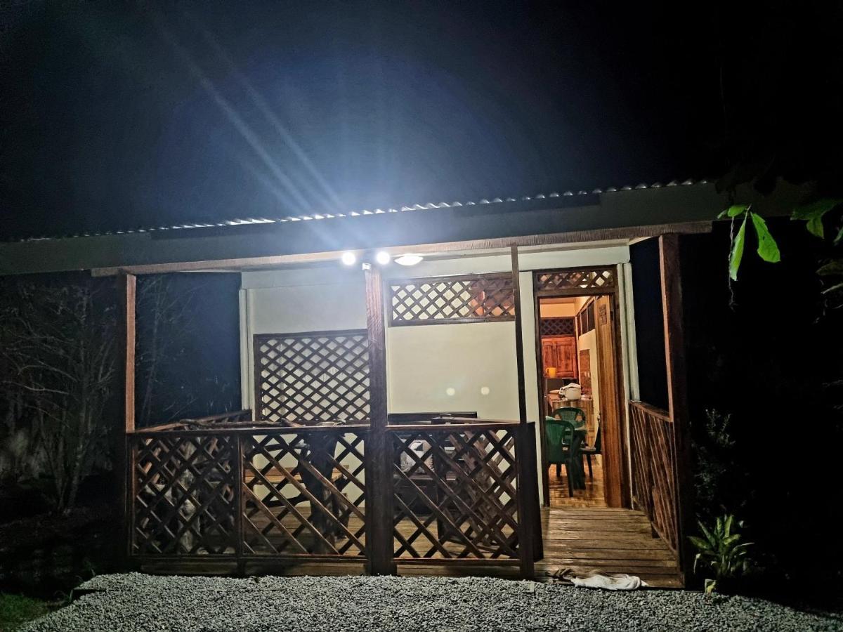 Ballena Oasis Homes & Glamping Uvita Esterno foto